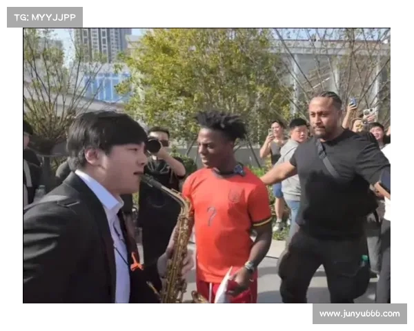 塞门约嘲讽库杜斯上周表现不佳 贴脸开大引发争议 塞门约嘲讽库杜斯上周表现不佳 贴脸开大引发争议